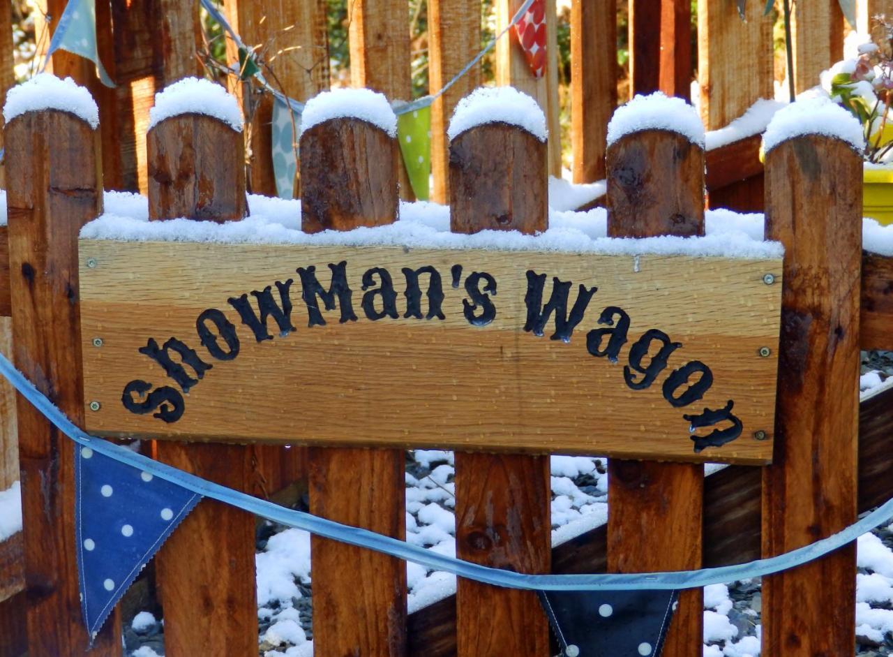 Showman'S Wagon At Coed Cae Dolgellau Ngoại thất bức ảnh